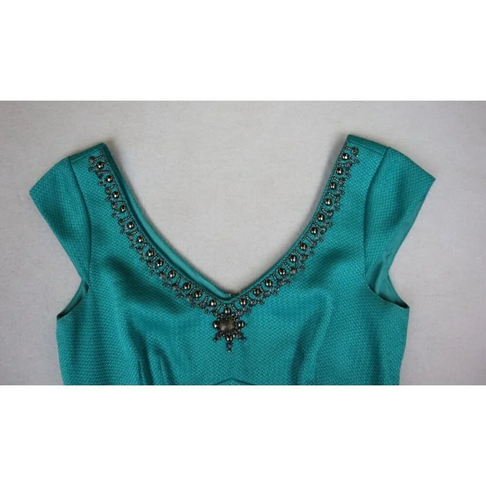TAHARI - WOMEN'S TEAL GREEN SHEATH DRESS - BEADED NECKLINE - SIZE 4 - Picture 9 of 14